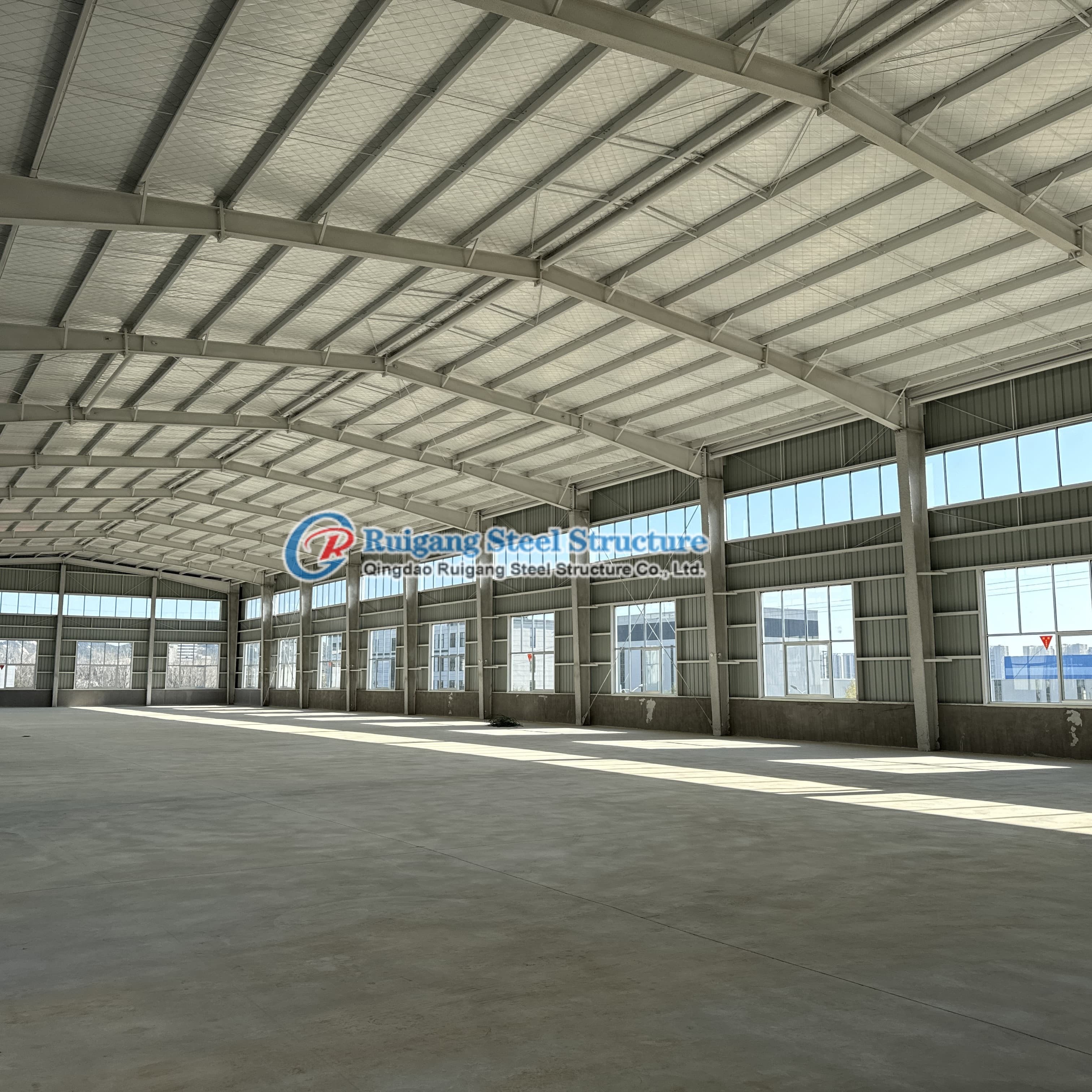 Prefabricated Modular Heavy Steel Structure PEB Steel Structure Stereoscopic Intelligent Warehouse 