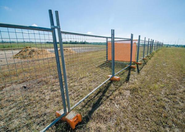 Australian Steel Temporary Fencing Swimming Pool Fence 50X100MM Mesh Size