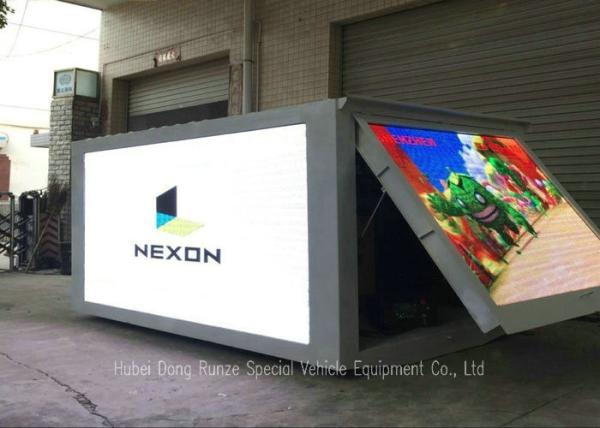 Outdoor LED Billboard Truck , LED Video Display Truck With Left / Right / 3 Sided