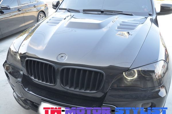 Клобук волокна углерода BMW E70 X5 E71 X6 TMS полный