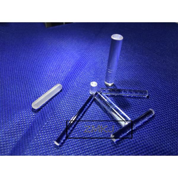 表面の磨かれた総合的なサファイア棒のサファイアのインゴット高い比誘電率