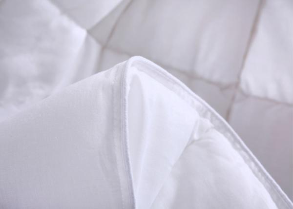 6D Hollow Fiber 180cm*210cm Polyester Quilt