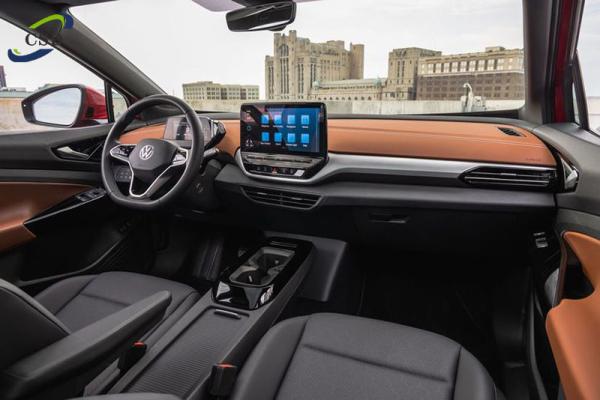 Volks-wagen ID4X PRO, the cheapest in stock, has a endurance of 555KW. White, blue and red new/used cars are sold simultaneously