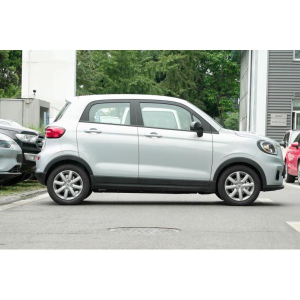 2022 White Jade Edition Leapmotor T03 with 5 Seats 5050x1902x1509