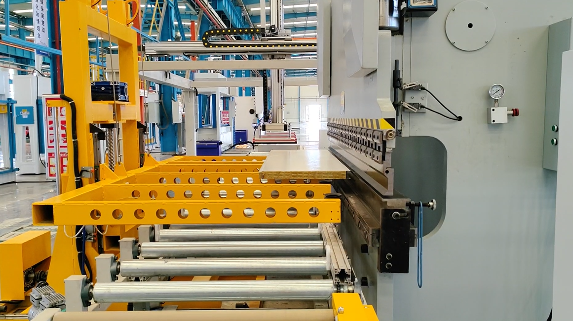 50T Press Fully Automatic Production Line for Marine Insulation Board