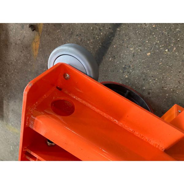 Scissor Automatic Braking Mobile Lift Tables 500kg With Integrated Pop Up Ball Transfer