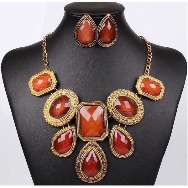 Exaggerated retro ancient gold-plated resin necklace jewelry sets