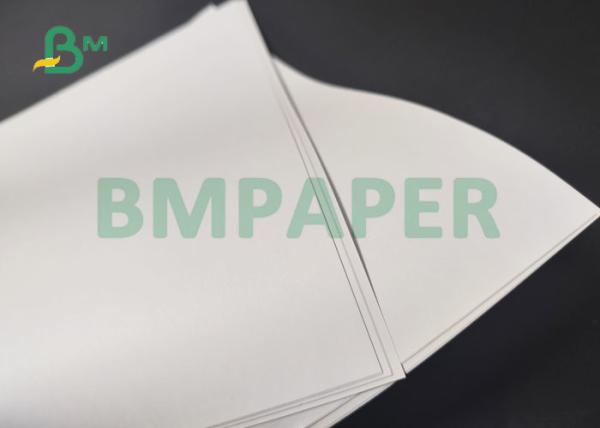 papel sem revestimento branco super de 60gsm Woodfree para cadernos da escola 23 x 35