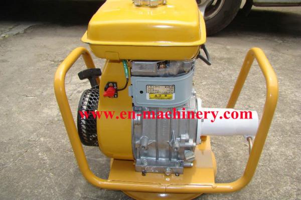 The Best Selling Robin Handy Gasoline Concrete Vibrator 5HP Hot Sell