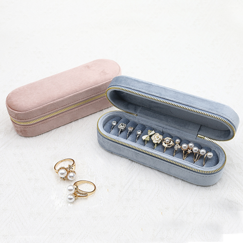 Portable Oval Velvet Ring Box Ring Storage Case Velvet Travel Jewelry Box Customization