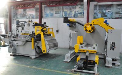 Alimentador servo do Nc e alimentador do Straightener de Decoiler com imprensa de poder