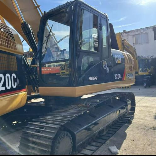 Model Used Caterpillar 320D Excavator with Long 320DL GP Bucket Included