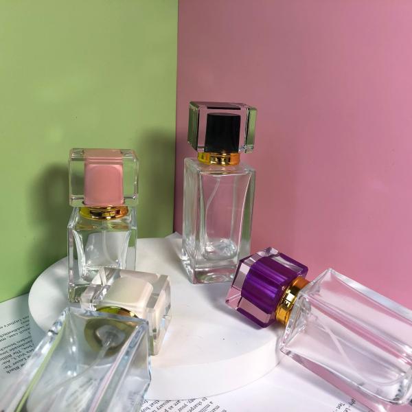 High Grade 50ml Perfume Spray Bottle 500pcs Square Cosmetic Sub Bottling