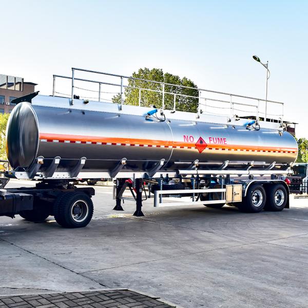 2 Axle Stainless Steel Tank Semi Trailer For Diesel Gasoline Transport 33000L 38000L