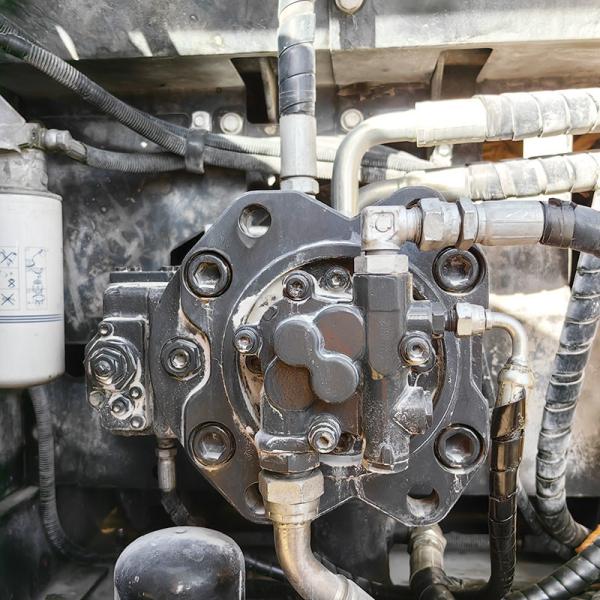 EC240 Volvo Excavators Second Hand Middle Size 1.2m3 Bucket Capacity Volvo D7D Engine