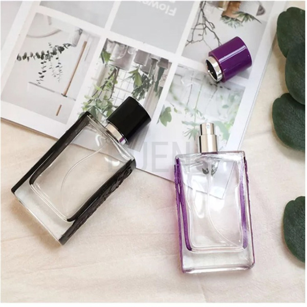 Bouteille de parfum en verre d'emballage cosmétique avec baïonnette Climp13mm de couverture en plastique de couleur