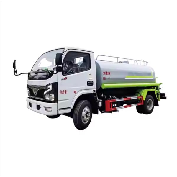 5000liters Dongfeng 4x2 Water Sprinkler Tank Truck For Watering And Pesticide Spraying