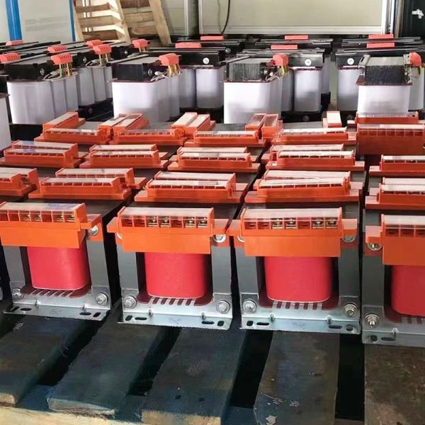 Dry Type 220v to 60v Transformer Designed for Temperature Range Negative 20 to Positive 45 Degrees Celsius Ensuring Power Supply