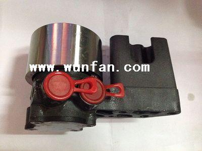 Fuel transfer pump 04297075 for Deutz TCD201304297075 , 210 fuel pump