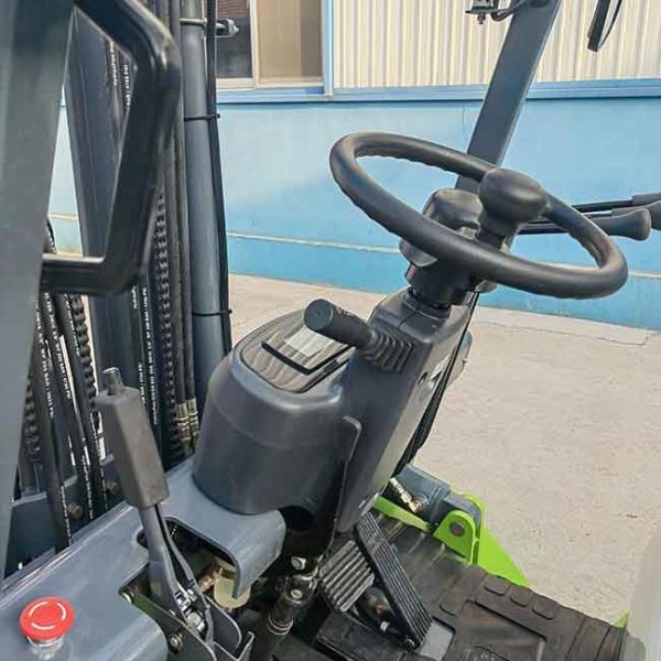 CPD20KD 2.0T Lithium Ion Battery Forklift Trucks ZAPI Controller AC Motor