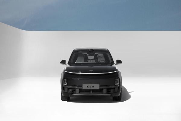 2022 Lixiang L9 The Perfect Blend of Luxury and Performance in a Electric SUV for Adults