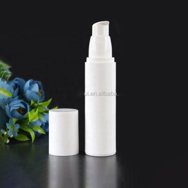 Unique White Cosmetic Packaging 50ml Round Plastic Airless Bottle