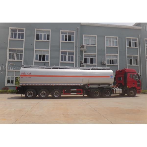 Aluminium Steel Tank Truck Trailer 45000 Liters For Oil Tanker Semi Trailer