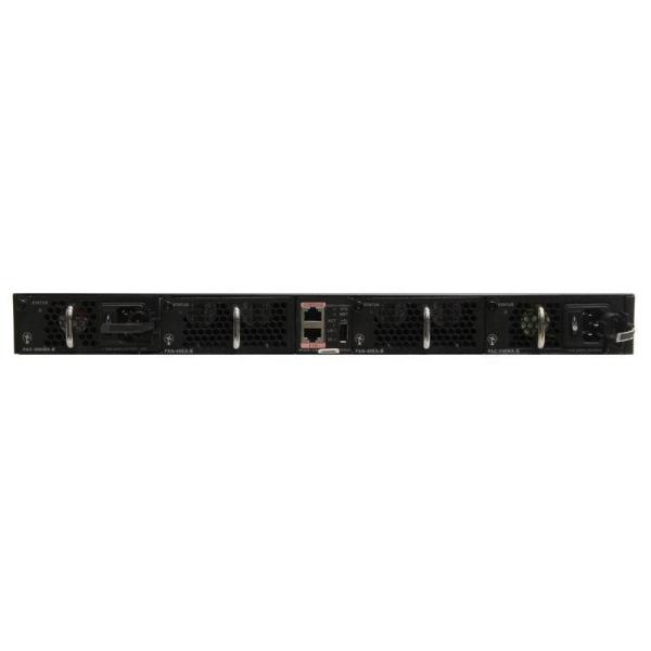 Taux de transmission 10/100/1000Mbps Couche 2 Commutateur PoE géré par réseau CE6810-24S2Q-LI Livraison accélérée