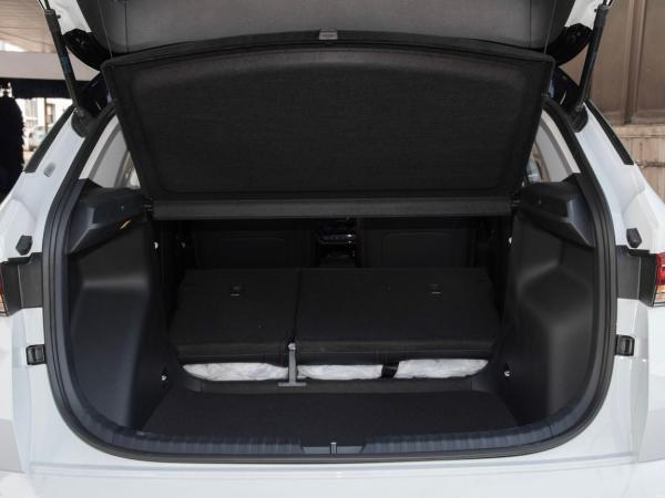 Komic GT 1.5L Edition Premium Version gasoline car Small SUV 109 hp L4 Openable panoramic sunroof