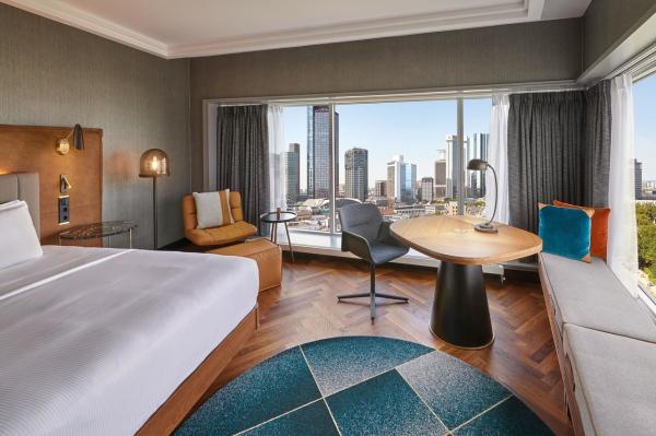 A mobília personalizada do quarto do hotel do tamanho ajusta-se com laca a favor do meio ambiente