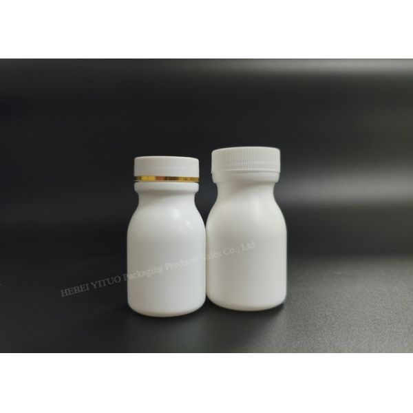 Présentation d'une élégante bouteille de médicament en plastique avec ordonnance, 50 ml, bague décorative dorée