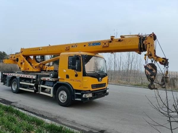 Second-hand 2021 XCMG XCT12L4-1 12t truck crane for hot sale