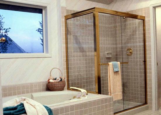 Safety Custom Bathroom Shower Glass 4-12mm Thickness Fixed Shower Glass For Houses