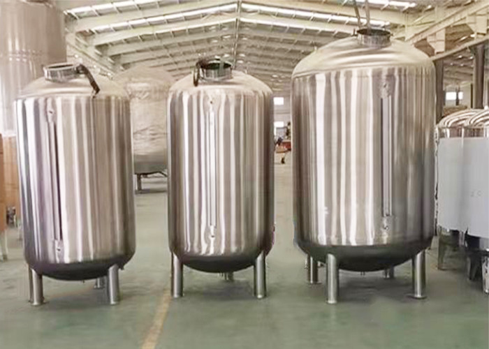 Cylindrical Stainless Steel Water Treatment Tank Corrosion Resistant 2mm-5mm Thick