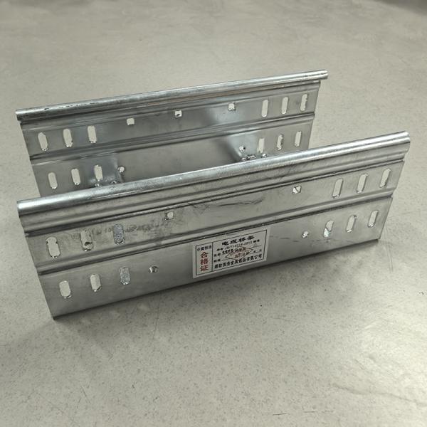50mm-1000mm Hot Dip Galvanized Cable Tray Customized For Indoor Outdoor Environments