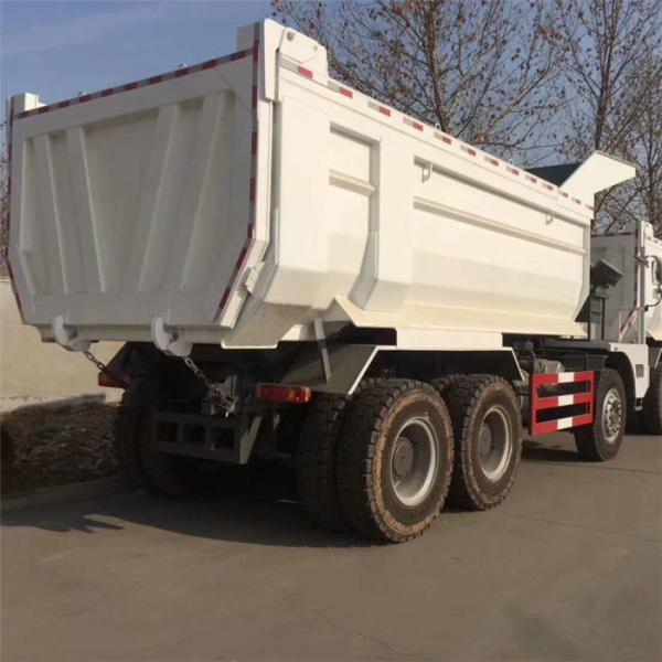 Heavy Duty Underground Mining Dump Tipper Truck Sinotruk Howo 6x4 70T