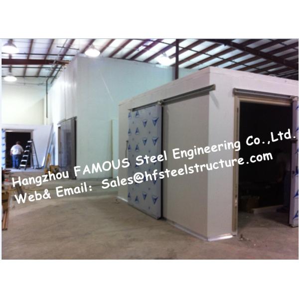 Комнаты холодильных установок, замораживатели мороженого и комнаты твердеть охлаждают охладители для напитков