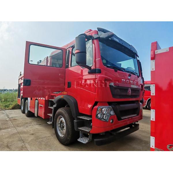 HOWO Camion de lutte contre les incendies 6X4 480 chevaux 5000L Cisterne à mousse d'eau Camion de lutte contre les incendies Mini Camion de lutte contre les incendies
