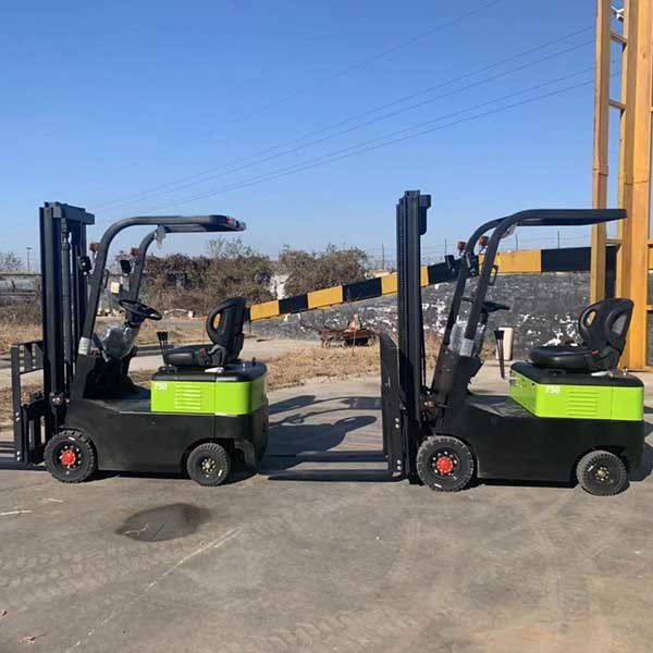 CPD075 0.75T Electric Forklift Truck 750kg Lead Acid Battery Forklift Orange