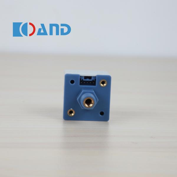 XP5 Pipe Digital Pressure Sensor High Accuracy NPN / PNP Switchable