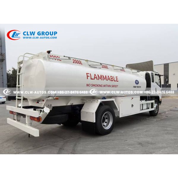 FAW 4x2 Mini Fuel Tanker Truck with 3,000-5,000L Q235 Carbon Steel Tank and Euro II/III Diesel Engine