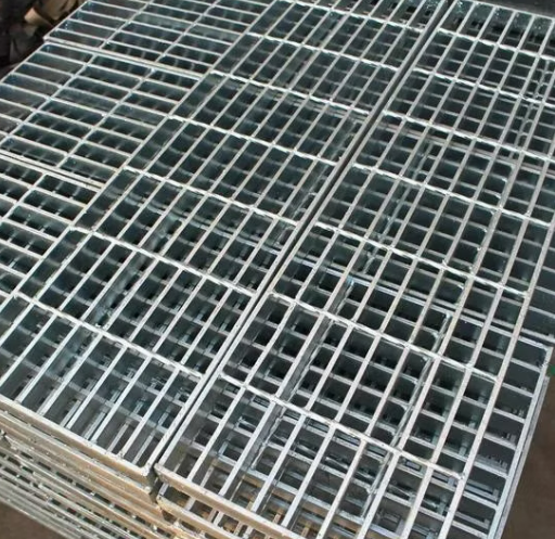 Hot-Dip Galvanized Steel Grating with High Strength and Corrosion Resistance for Construction