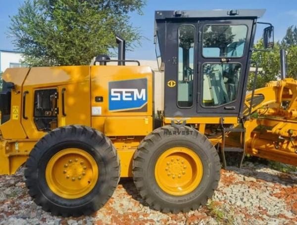 SEM 920F Motor Grader with 147kW Shangchai engine Hot Sale in Angola