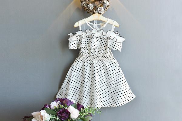 Toddlers Round Neck Summer Black And White Polka Dot Strapless Dress For Girls