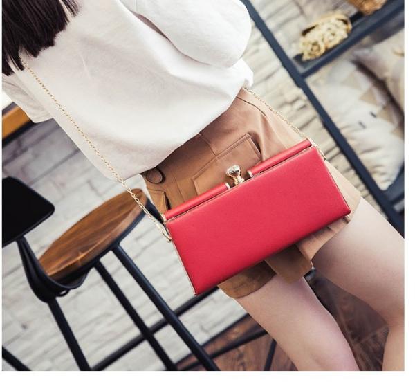 2016 new Korean female diamond chain clutch evening bag shoulder