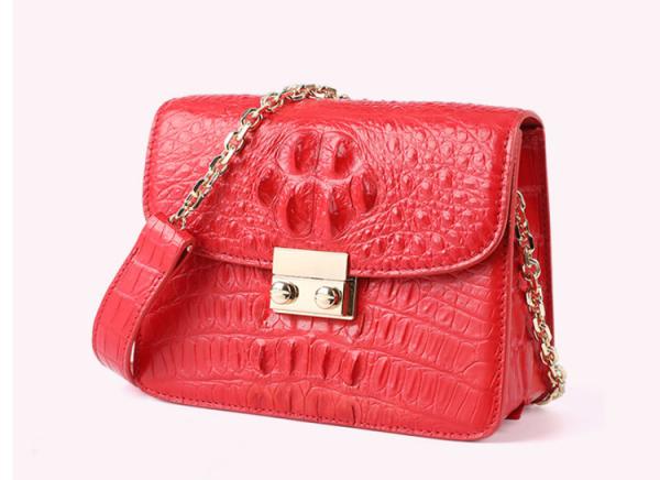 Dongguan manufacturer direct selling new crocodile leather women's bag one shoulder slung chain handbag