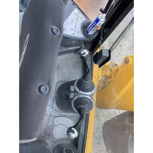 Efficient and multifunctional backhoe loader, used JCB backhoe loader for sale