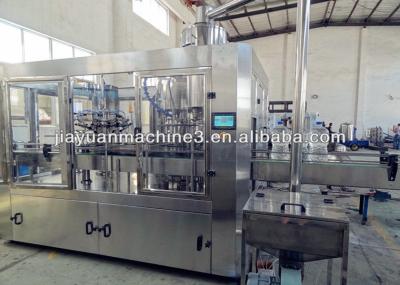 Máquina de enchimento carbonatada automática da bebida com tecnologia do gargalo do grampo