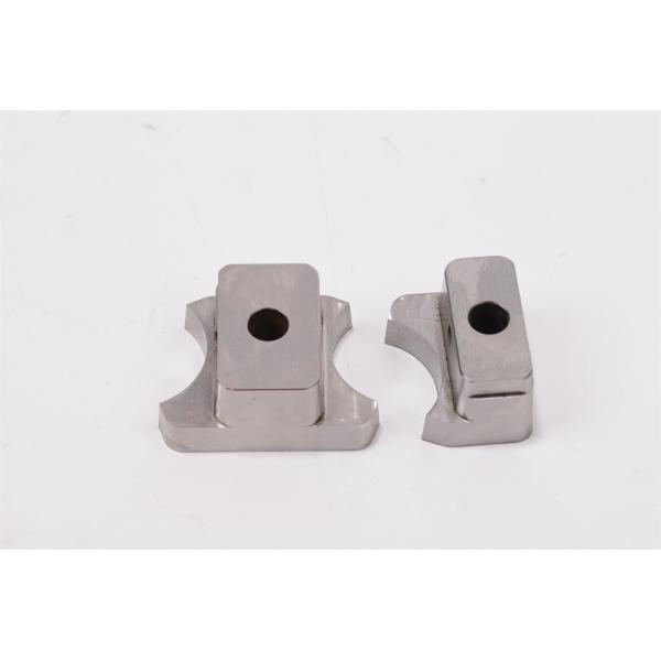 Dongguan Baitong Precision Mould Small Moulding Accessories Injection Molding Plastic Parts For Automotive Industry