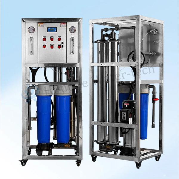 Machine de traitement de l'eau à osmose inverse RO à 250 LPH, économe en énergie